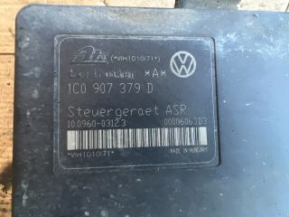 bontott VW GOLF IV ABS Kocka