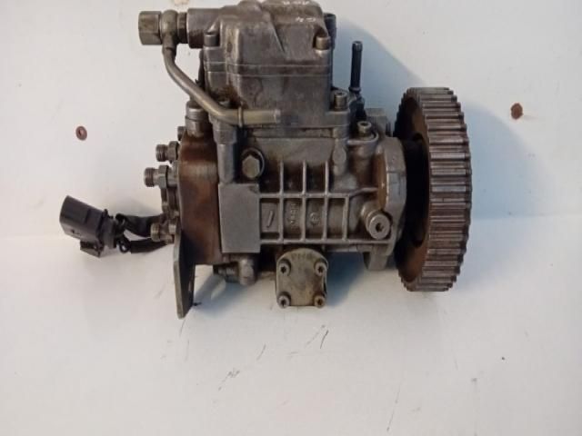 bontott VW GOLF IV Adagoló