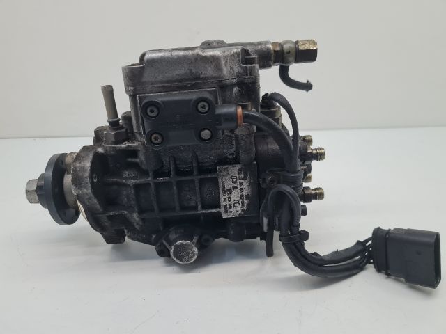 bontott VW GOLF IV Adagoló