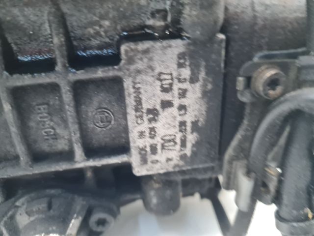 bontott VW GOLF IV Adagoló