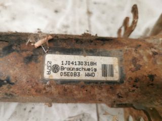 bontott VW GOLF IV Bal első Gólyaláb (Lengécsillapító, Rugó)