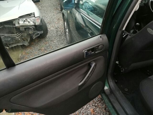 bontott VW GOLF IV Bal hátsó Lengéscsillapító