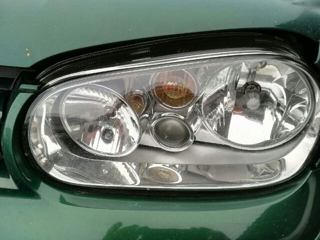 bontott VW GOLF IV Bal hátsó Lengéscsillapító