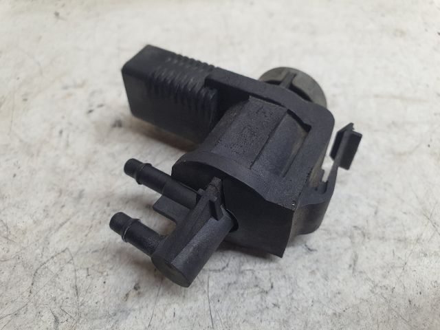 bontott VW GOLF IV EGR / AGR Vákum Szelep