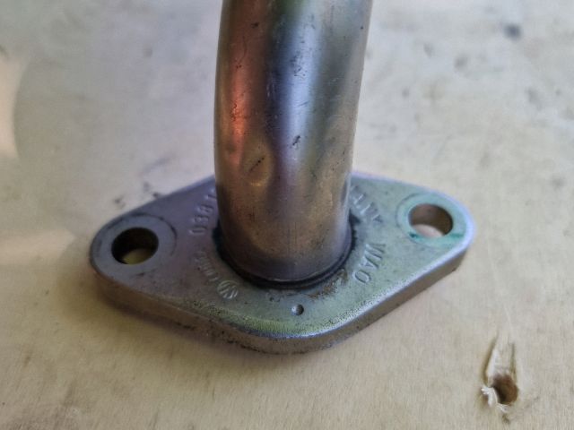 bontott VW GOLF IV EGR Hűtő Cső