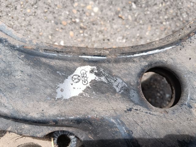 bontott VW GOLF IV Első Bölcső