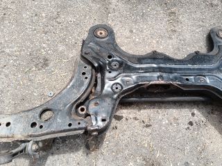 bontott VW GOLF IV Első Bölcső