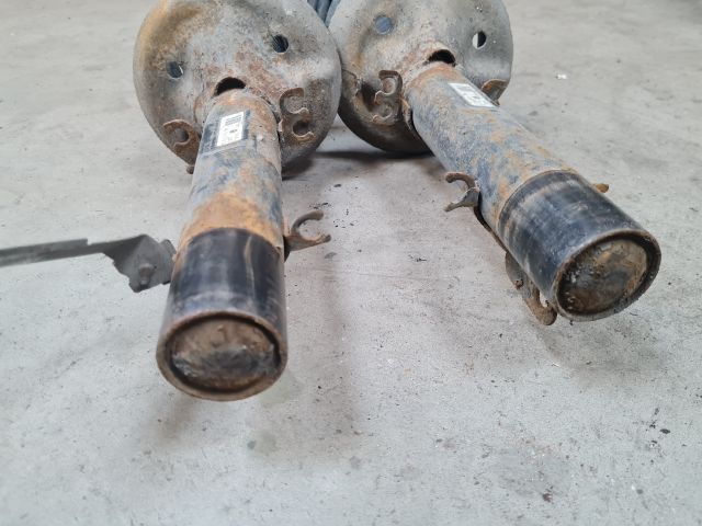 bontott VW GOLF IV Első Lengéscsillapító Pár