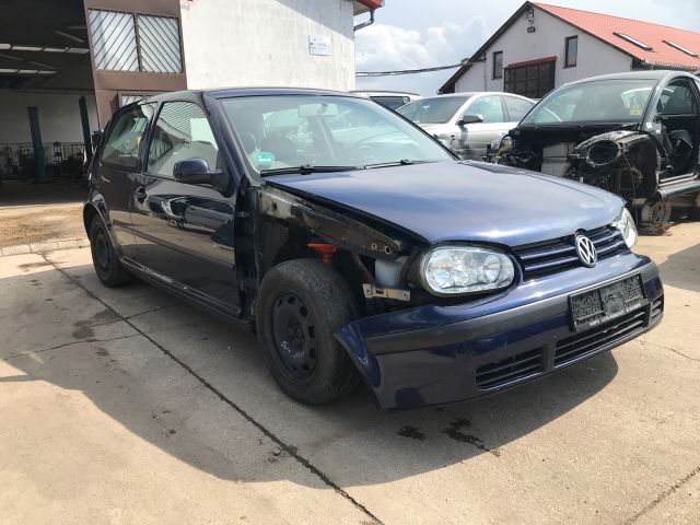 bontott VW GOLF IV Fékrásegítő