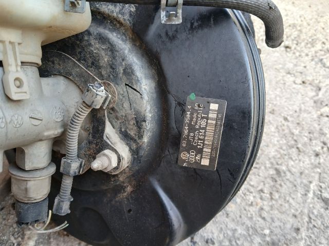 bontott VW GOLF IV Fékrásegítő