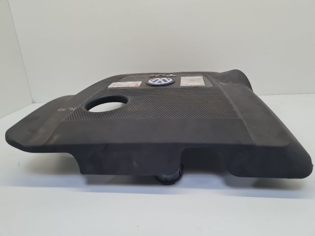 bontott VW GOLF IV Felső Motorburkolat