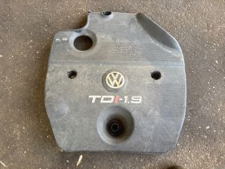 bontott VW GOLF IV Felső Motorburkolat
