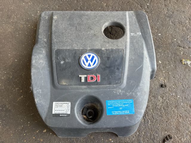 bontott VW GOLF IV Felső Motorburkolat