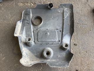 bontott VW GOLF IV Felső Motorburkolat