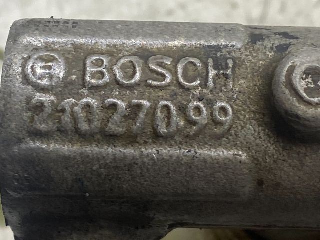 bontott VW GOLF IV Főfékhenger