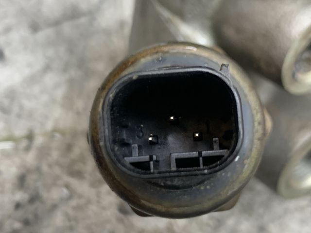 bontott VW GOLF IV Főfékhenger