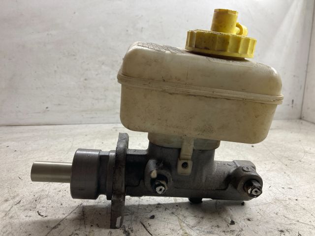 bontott VW GOLF IV Főfékhenger