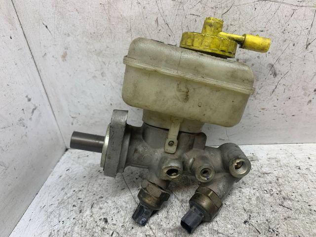 bontott VW GOLF IV Főfékhenger