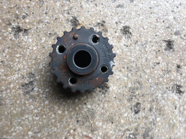 bontott VW GOLF IV Főtengely Bordáskerék / Lánckerék