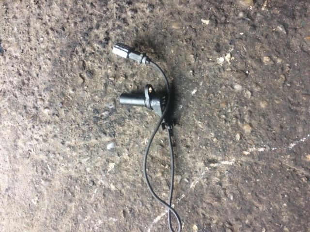 bontott VW GOLF IV Főtengely Fordulatszám Jeladó