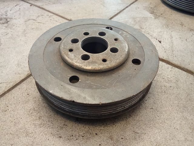 bontott VW GOLF IV Főtengely Szíjtárcsa