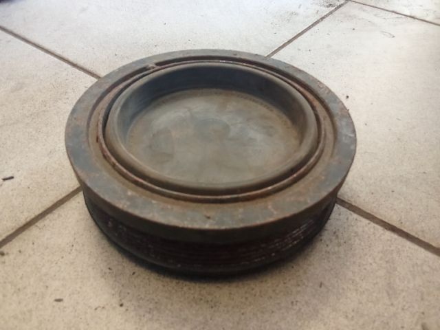 bontott VW GOLF IV Főtengely Szíjtárcsa