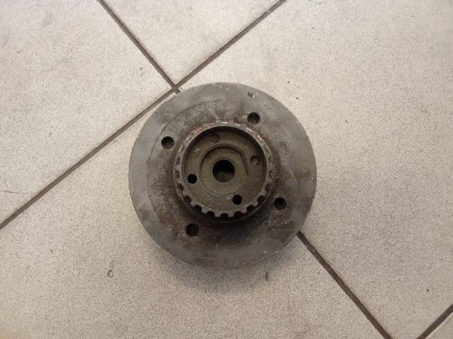 bontott VW GOLF IV Főtengely Szíjtárcsa