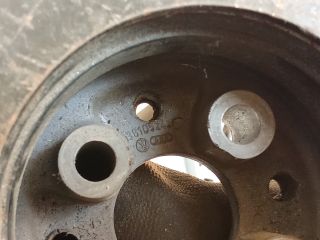 bontott VW GOLF IV Főtengely Szíjtárcsa