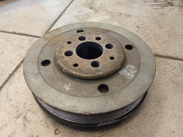 bontott VW GOLF IV Főtengely Szíjtárcsa