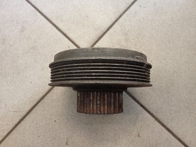 bontott VW GOLF IV Főtengely Szíjtárcsa