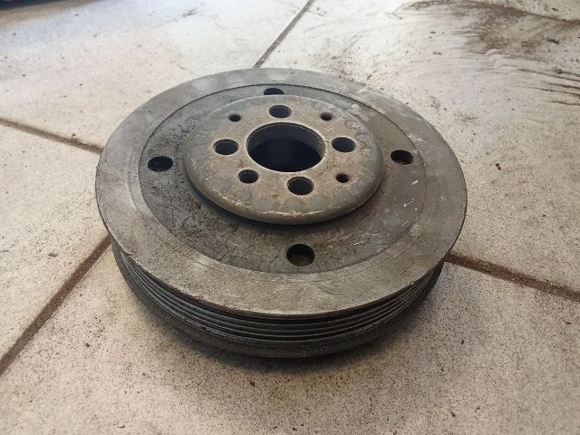 bontott VW GOLF IV Főtengely Szíjtárcsa