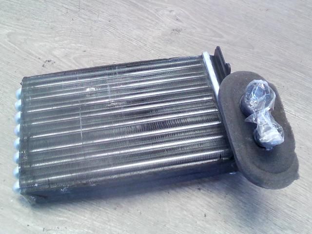 bontott VW GOLF IV Fűtőradiátor