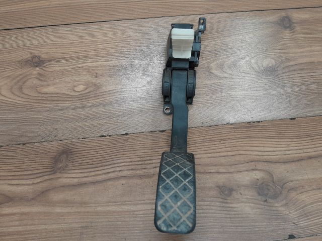 bontott VW GOLF IV Gázpedál (Elektromos)