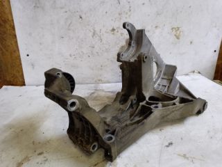 bontott VW GOLF IV Generátor Tartó Bak