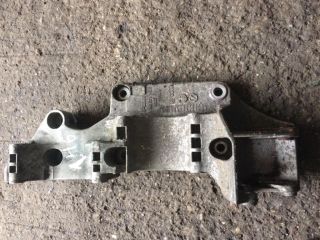 bontott VW GOLF IV Generátor Tartó Bak