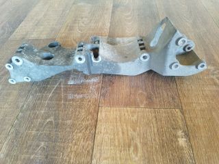 bontott VW GOLF IV Generátor Tartó Bak