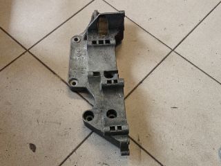 bontott VW GOLF IV Generátor Tartó Bak