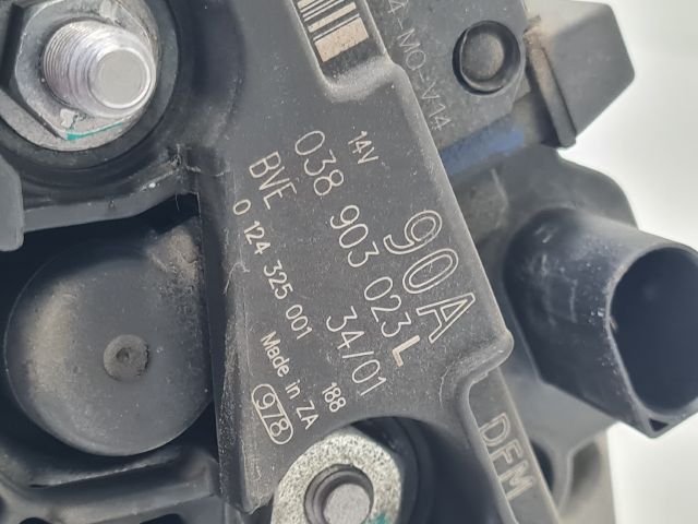 bontott VW GOLF IV Generátor