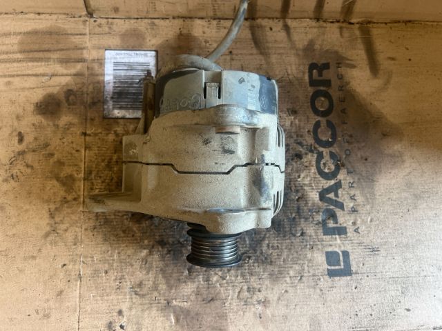 bontott VW GOLF IV Generátor