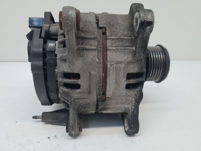 bontott VW GOLF IV Generátor