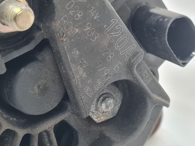 bontott VW GOLF IV Generátor