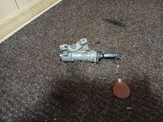 bontott VW GOLF IV Gyújtáskapcsoló Házzal