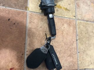 bontott VW GOLF IV Gyújtáskapcsoló Házzal