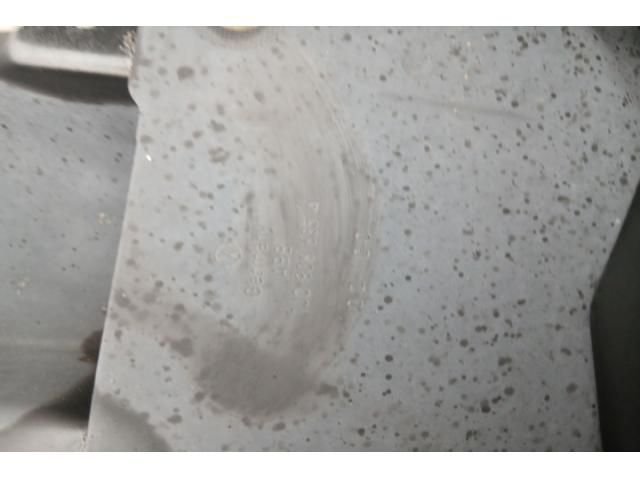 bontott VW GOLF IV Homlokfal (Üres lemez)