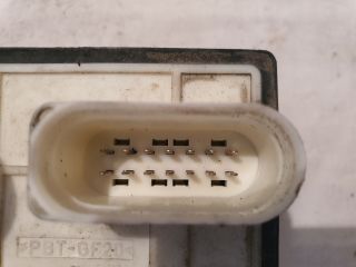 bontott VW GOLF IV Hűtőventilátor Relé