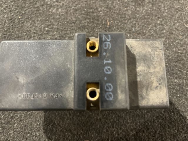 bontott VW GOLF IV Hűtőventilátor Relé