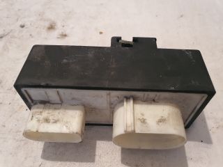 bontott VW GOLF IV Hűtőventilátor Relé