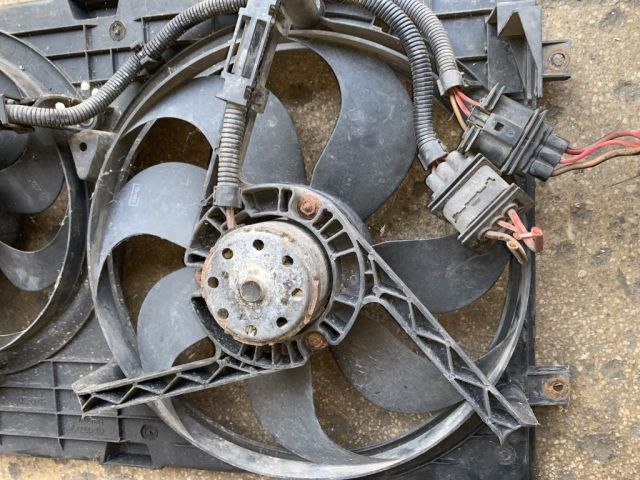 bontott VW GOLF IV Hűtőventilátor