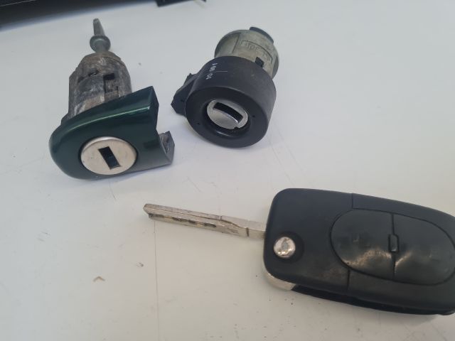 bontott VW GOLF IV Immobilizer Elektronika