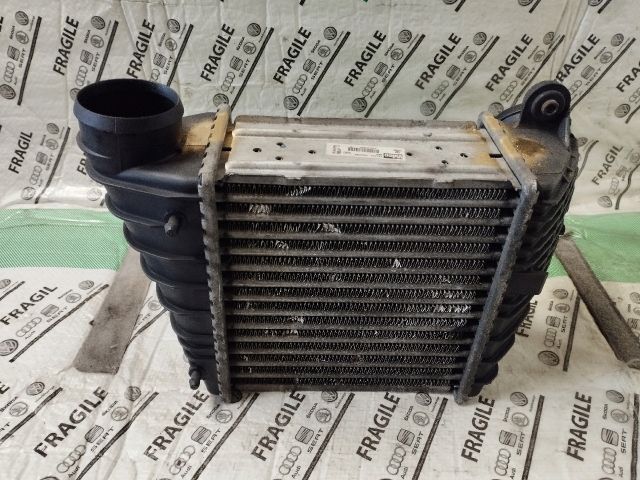 bontott VW GOLF IV Intercooler